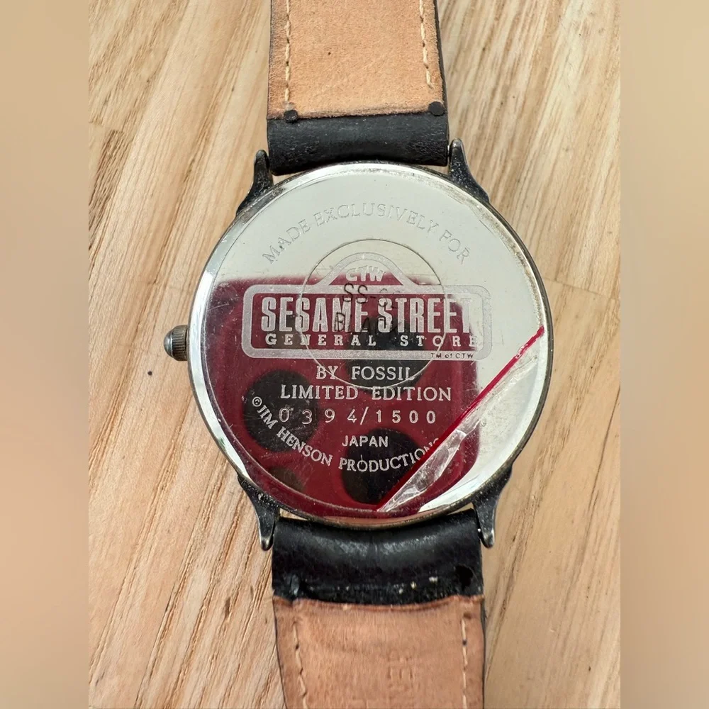 Vintage 90s Sesame Street general store limited edition Fossil watch NEW BATTERY